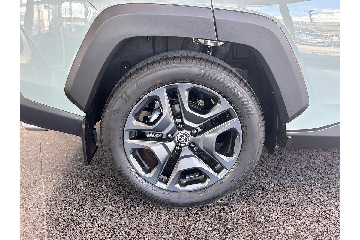 2024 Toyota RAV4 Edge AXAA54R