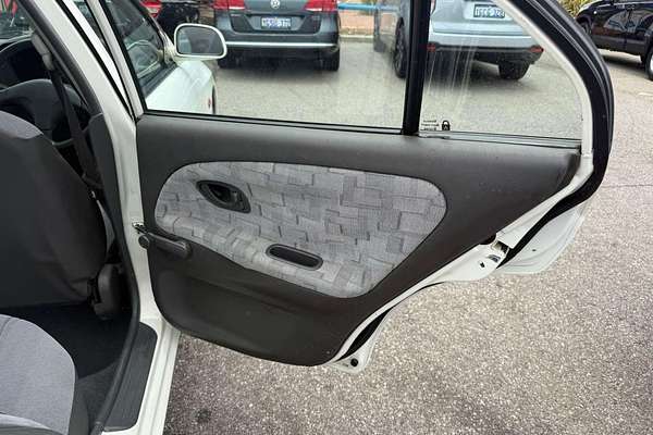 2002 Mitsubishi Lancer GLi CE2