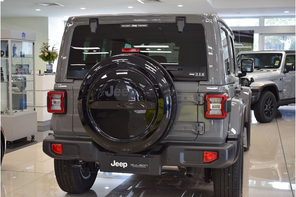 2022 Jeep Wrangler Unlimited Overland JL