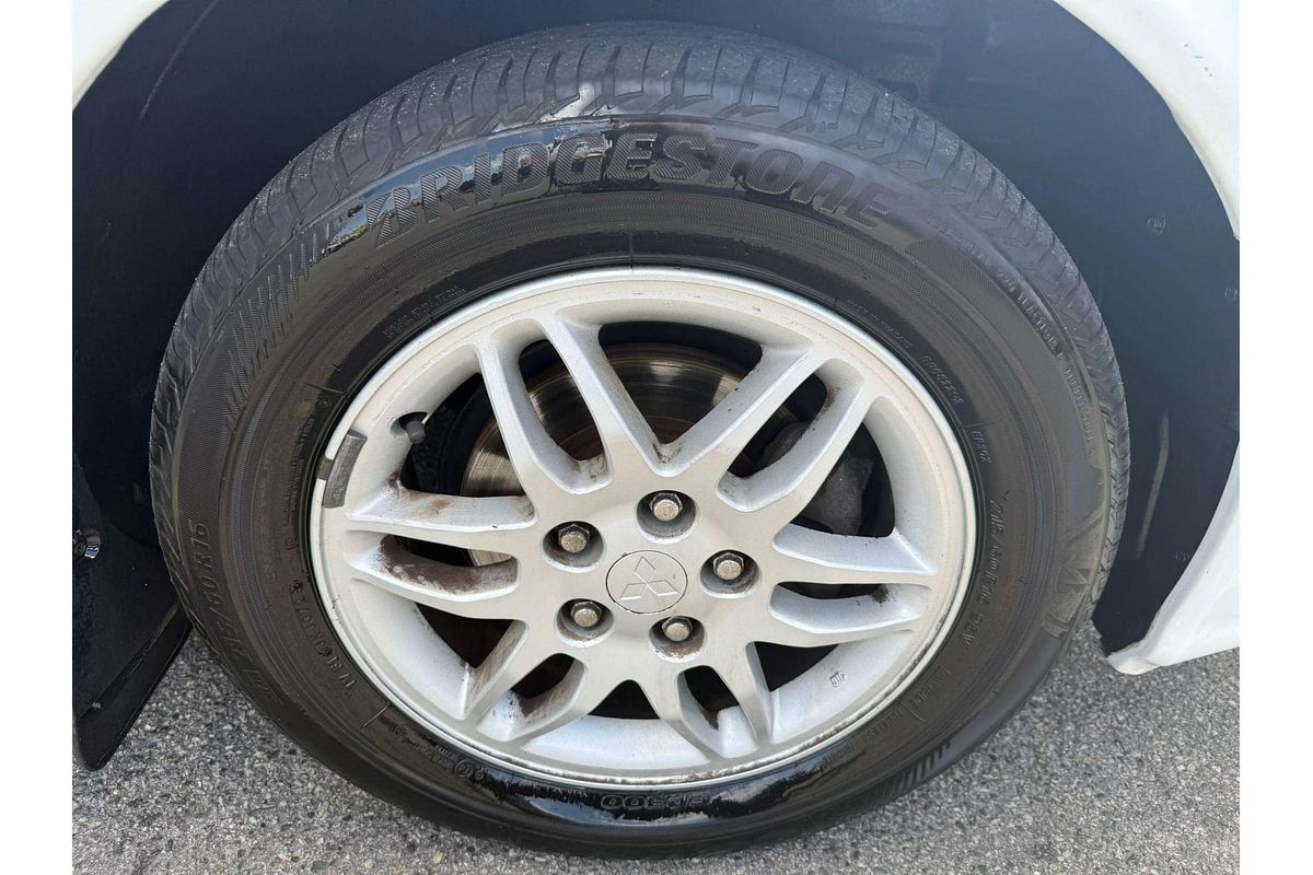 2000 Mitsubishi Verada Ei KJ