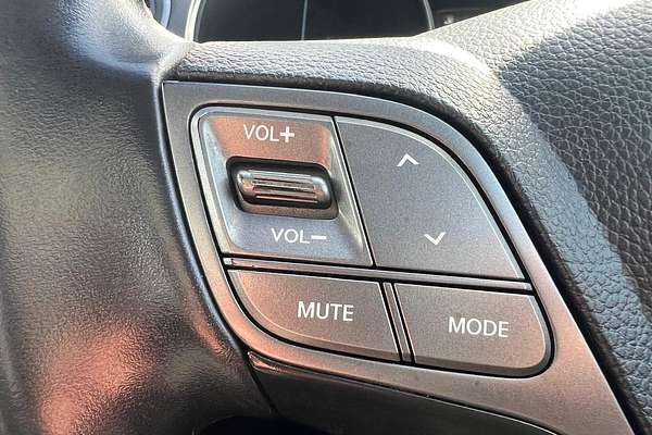 2013 Hyundai Santa Fe Highlander DM