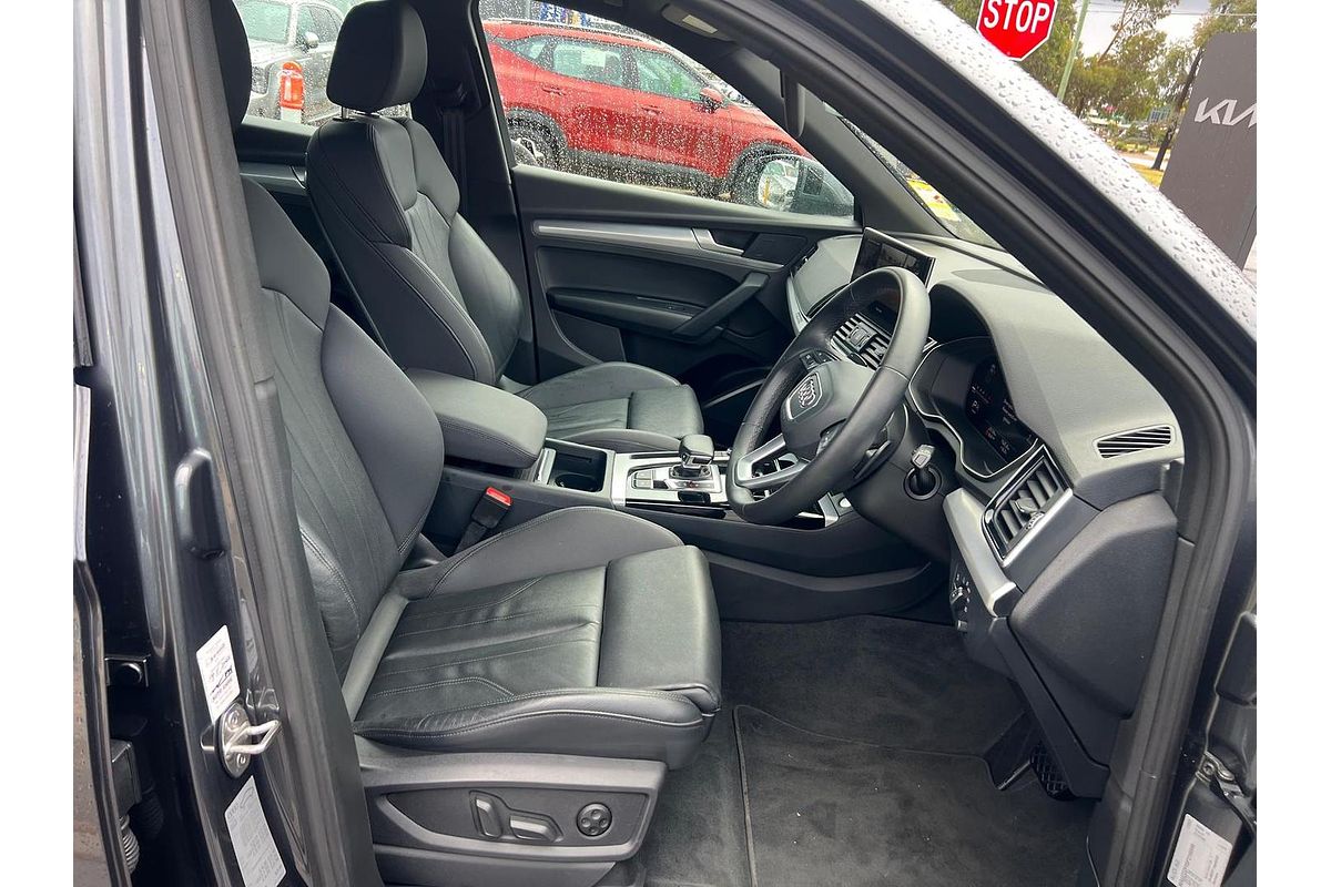 2023 Audi Q5 40 TDI S Line FY
