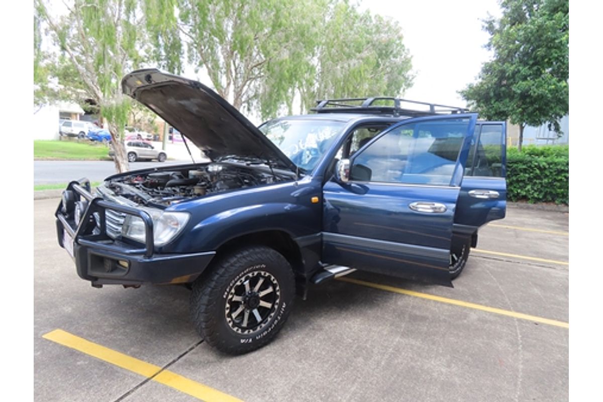 2004 Toyota Landcruiser GXL HDJ100R