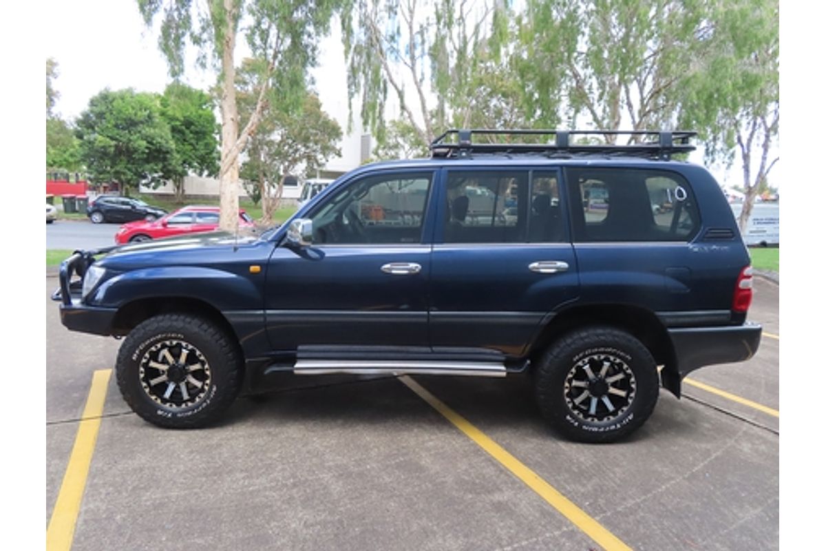 2004 Toyota Landcruiser GXL HDJ100R