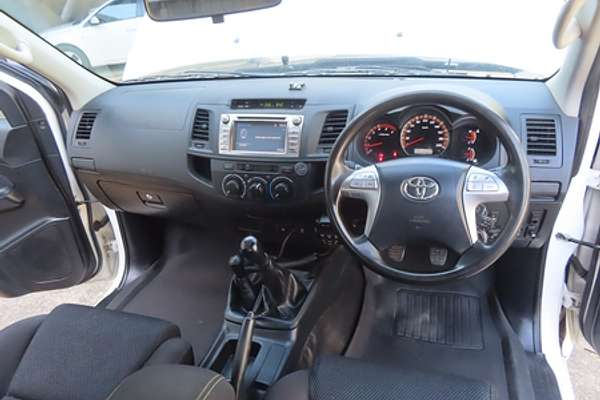 2014 Toyota Hilux SR KUN26R 4X4