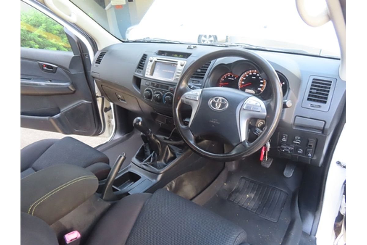2014 Toyota Hilux SR KUN26R 4X4