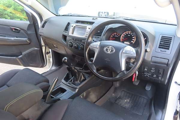 2014 Toyota Hilux SR KUN26R 4X4