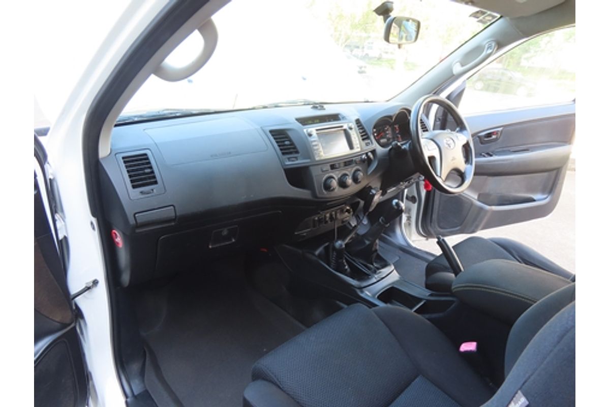 2014 Toyota Hilux SR KUN26R 4X4