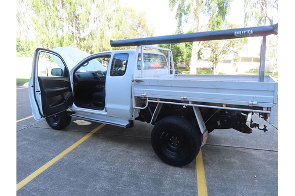 2014 Toyota Hilux SR KUN26R 4X4