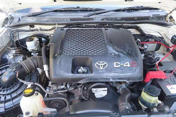 2014 Toyota Hilux SR KUN26R 4X4