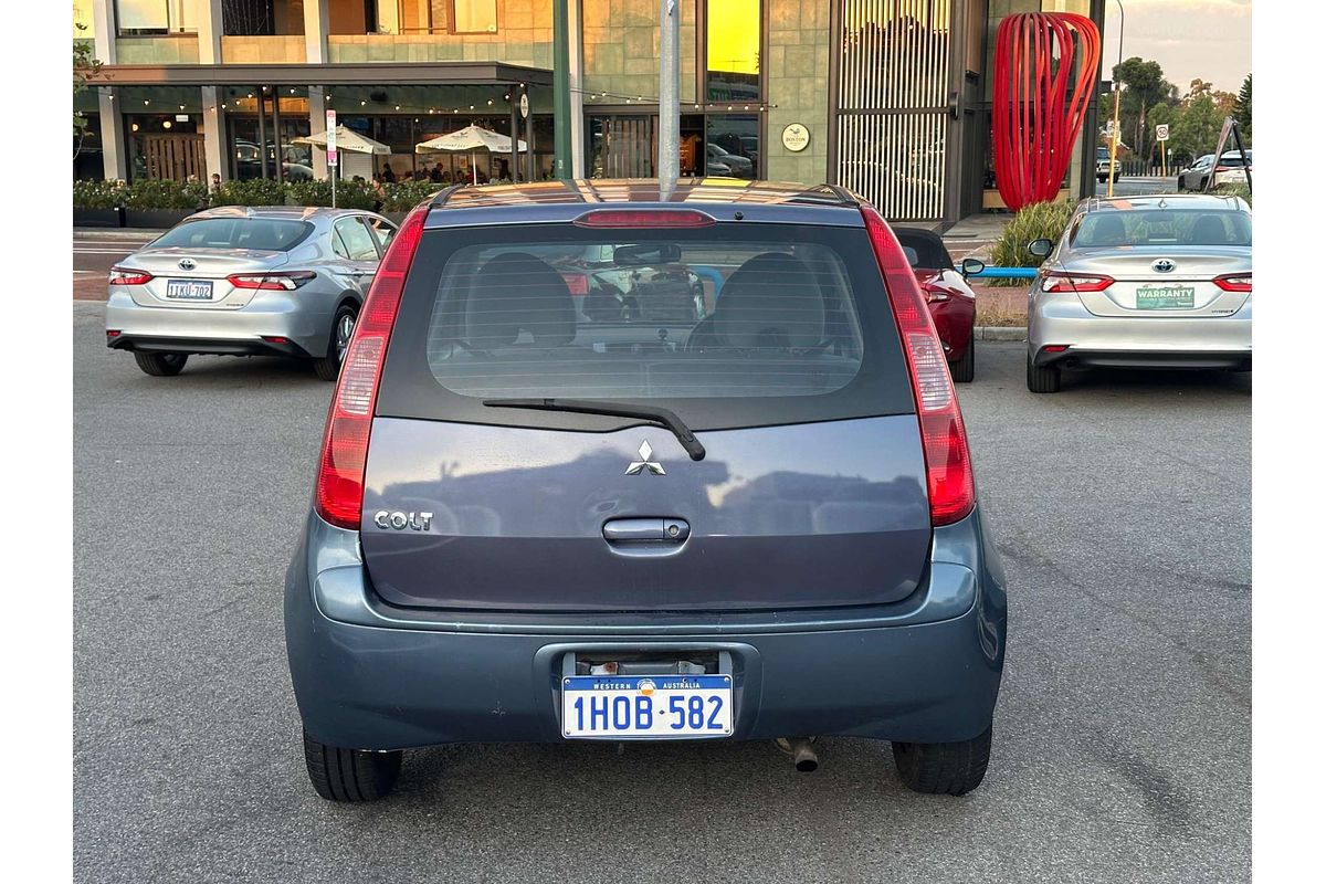 2005 Mitsubishi Colt LS RG