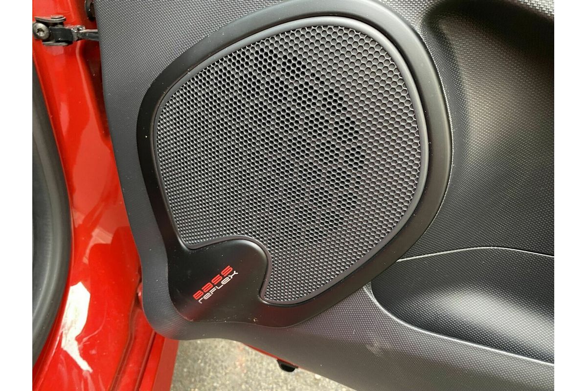 2014 Renault Clio R.S. 200 Sport IV B98