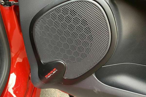 2014 Renault Clio R.S. 200 Sport IV B98
