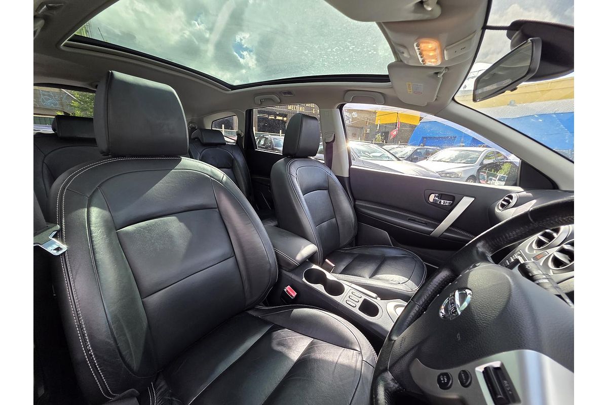 2013 Nissan Dualis +2 Ti-L J10 Series 4