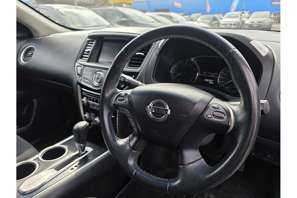2016 Nissan Pathfinder ST R52