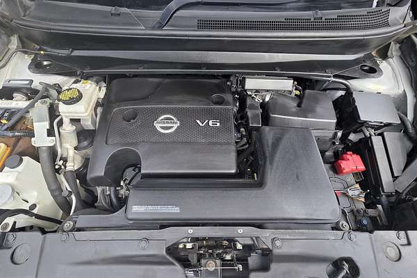 2016 Nissan Pathfinder ST R52