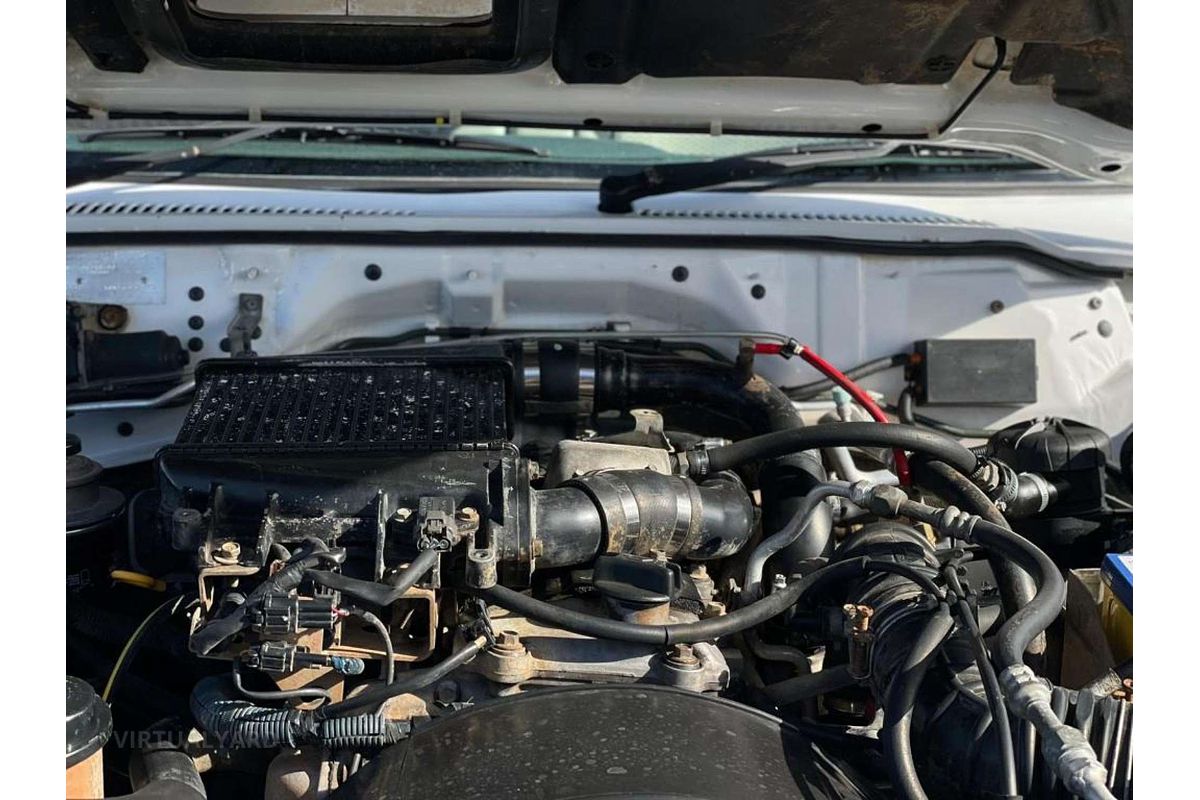 2003 Nissan Patrol ST GU III