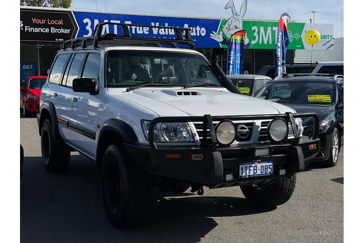 2003 Nissan Patrol ST GU III