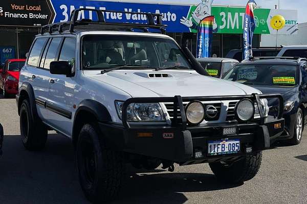 2003 Nissan Patrol ST GU III