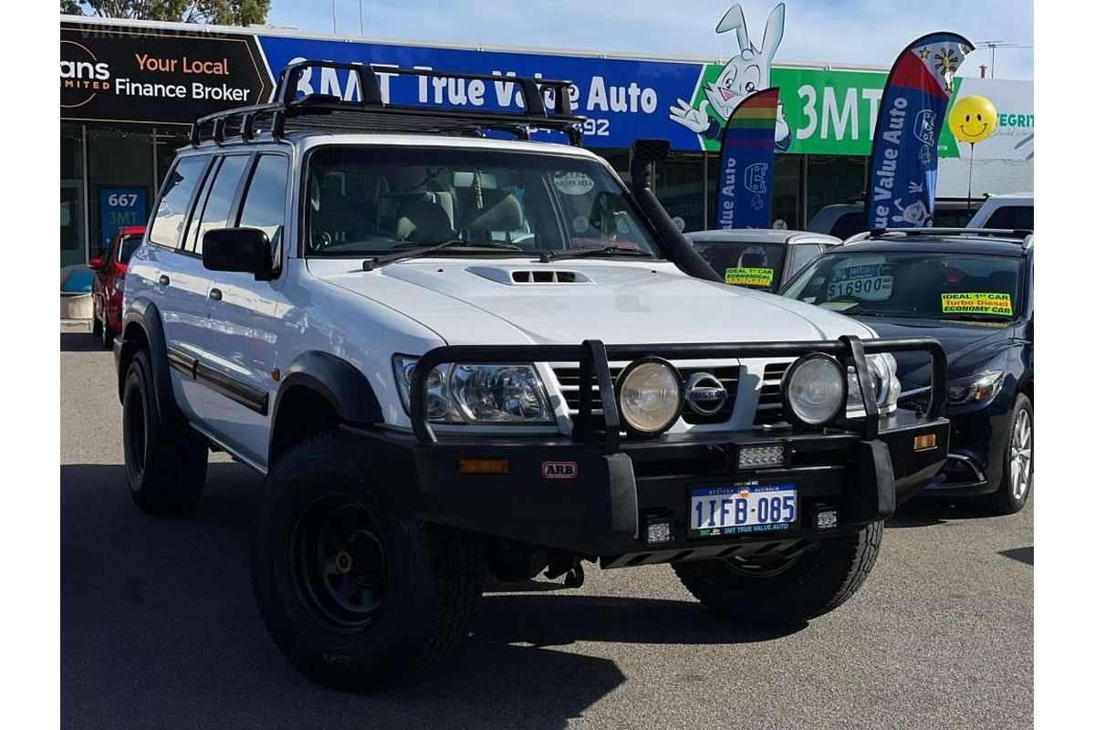 2003 Nissan Patrol ST GU III