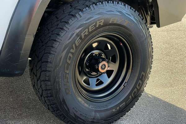2003 Nissan Patrol ST GU III