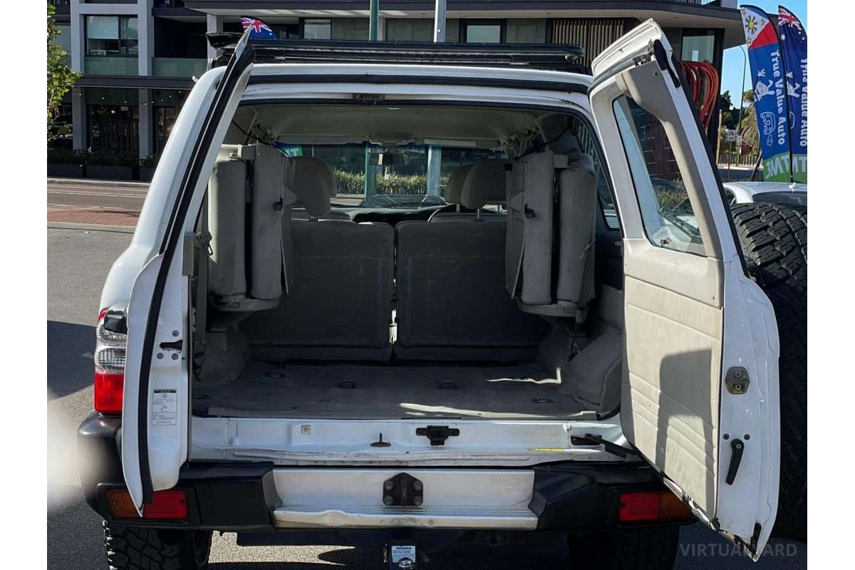 2003 Nissan Patrol ST GU III