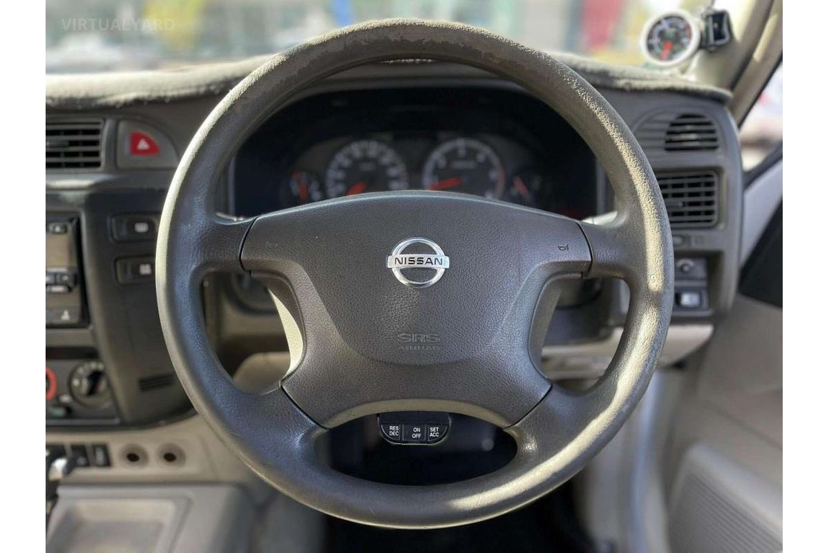 2003 Nissan Patrol ST GU III