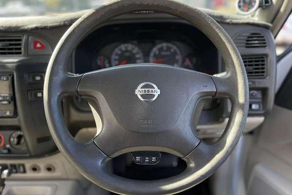 2003 Nissan Patrol ST GU III