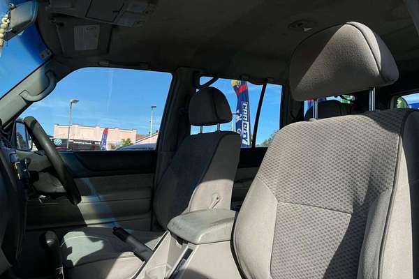 2003 Nissan Patrol ST GU III