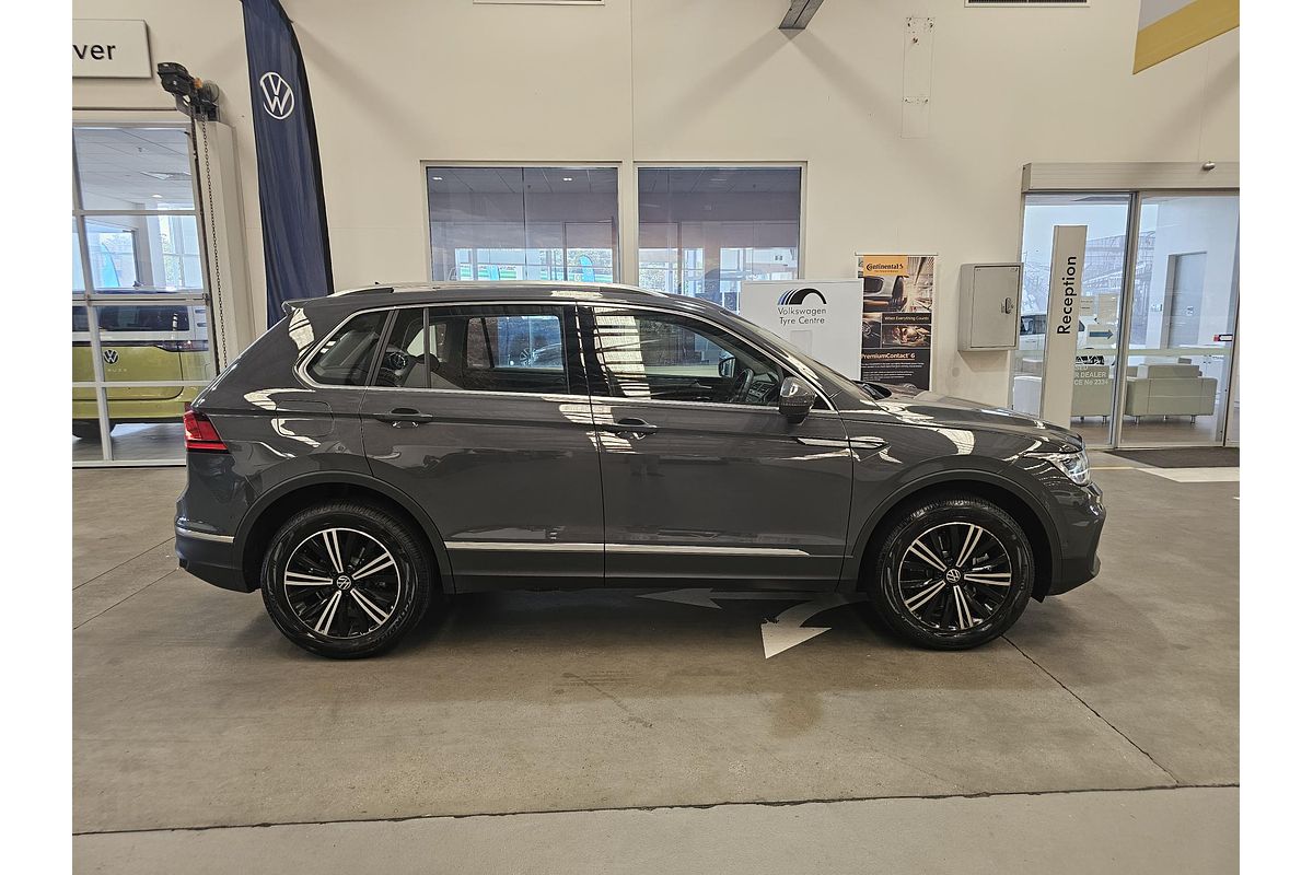 2023 Volkswagen Tiguan 132TSI Life 5N