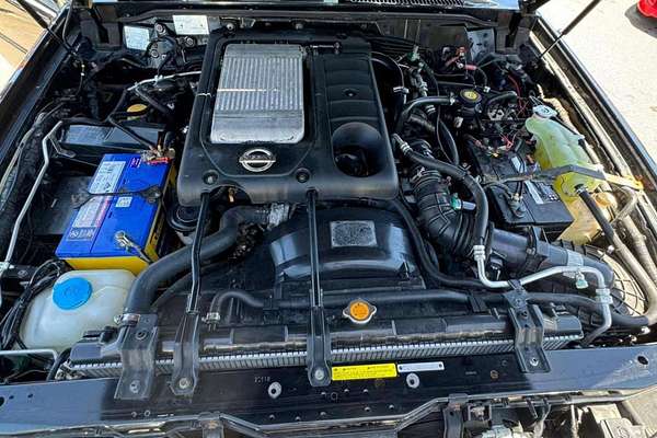 2007 Nissan Patrol ST GU IV