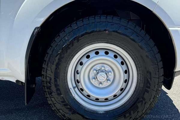 2013 Nissan Navara RX D40 Series 7