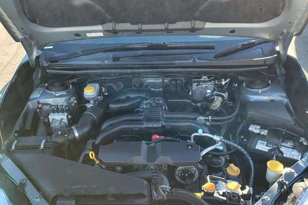 2013 Subaru XV 2.0i G4X