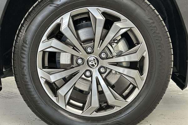 2024 Toyota RAV4 GXL AXAH52R