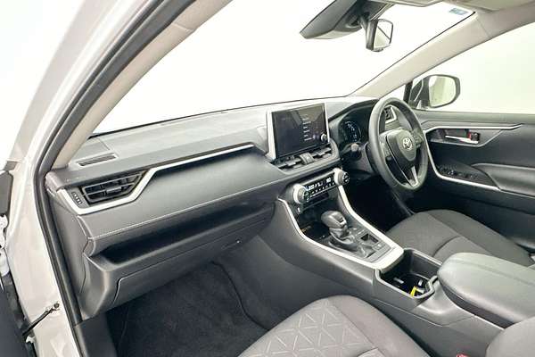 2024 Toyota RAV4 GXL AXAH52R