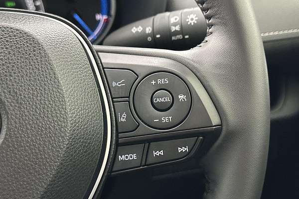 2024 Toyota RAV4 GXL AXAH52R