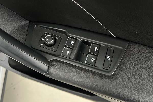 2021 Volkswagen Tiguan 162TSI R-Line 5N thumb-10