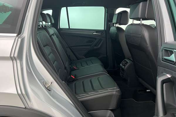 2021 Volkswagen Tiguan 162TSI R-Line 5N thumb-12