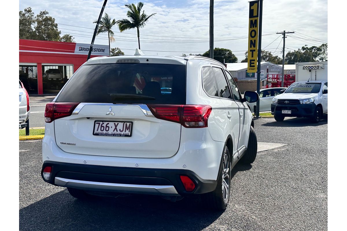 2017 Mitsubishi Outlander LS Safety Pack ZK