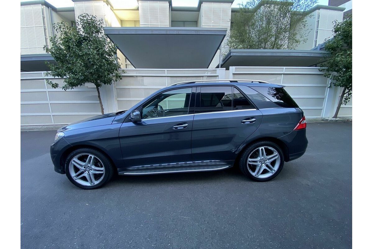 2015 Mercedes-Benz M-Class ML350 BlueTEC W166