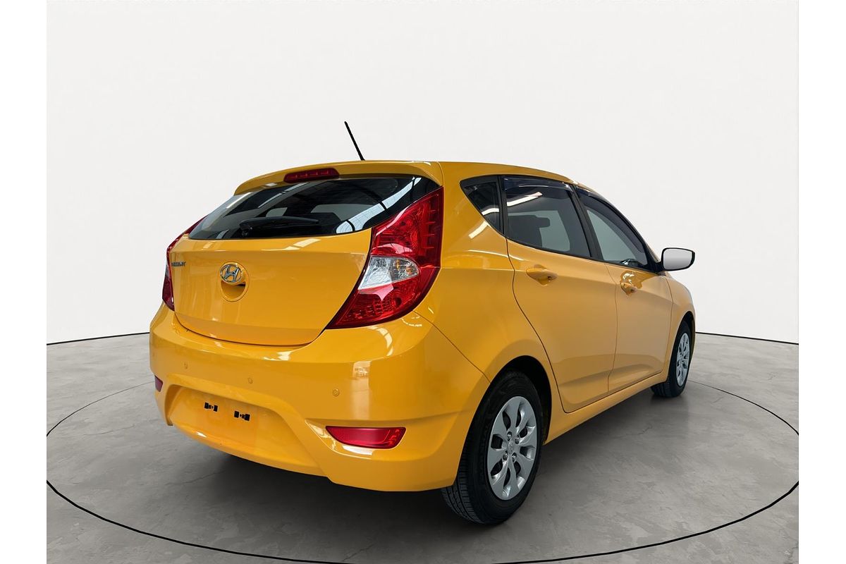 2016 Hyundai Accent Active RB3