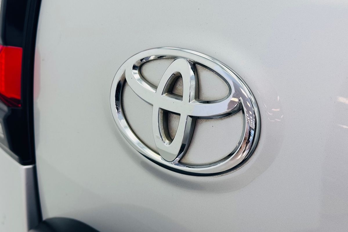 2021 Toyota Landcruiser Prado GX GDJ150R