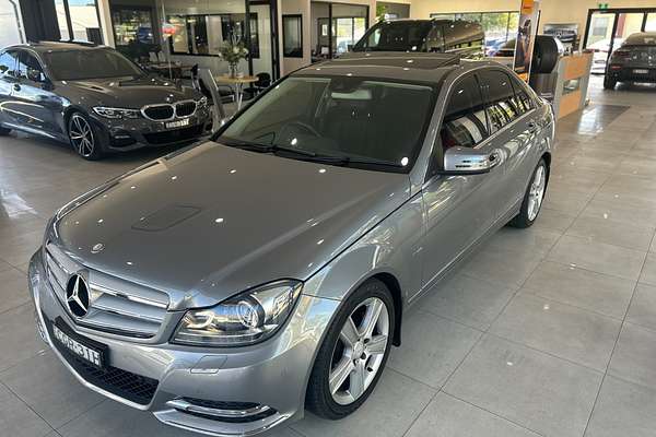 2012 Mercedes-Benz C-Class C250 CDI BlueEFFICIENCY Avantgarde W204