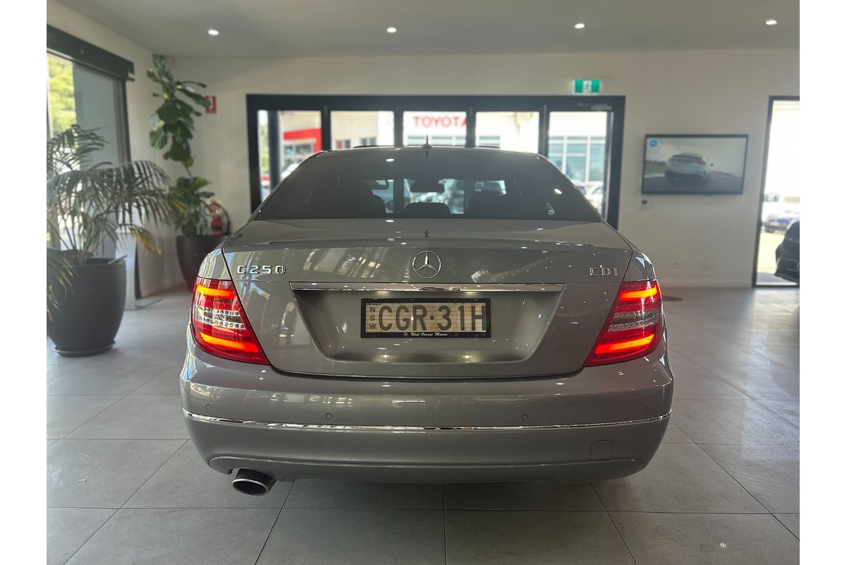 2012 Mercedes-Benz C-Class C250 CDI BlueEFFICIENCY Avantgarde W204