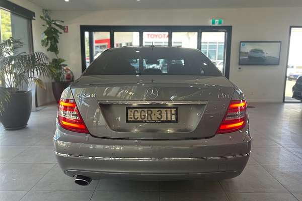 2012 Mercedes-Benz C-Class C250 CDI BlueEFFICIENCY Avantgarde W204