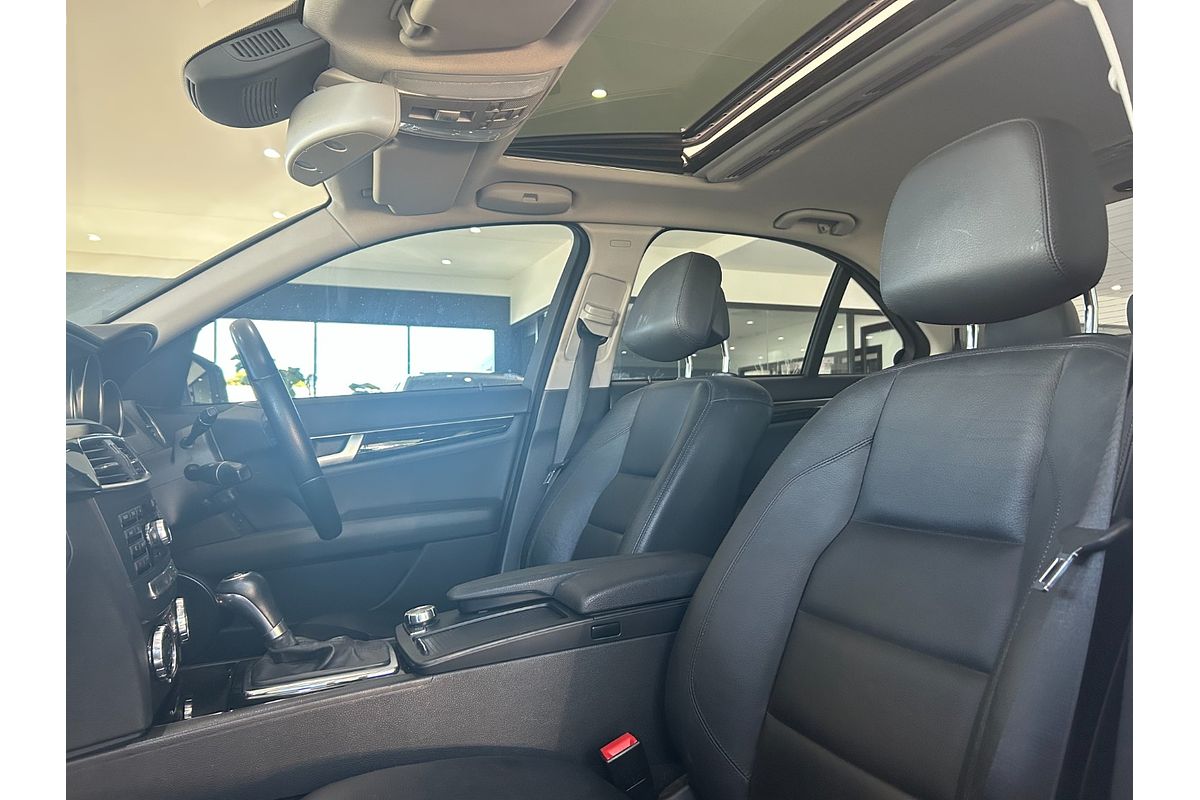 2012 Mercedes-Benz C-Class C250 CDI BlueEFFICIENCY Avantgarde W204