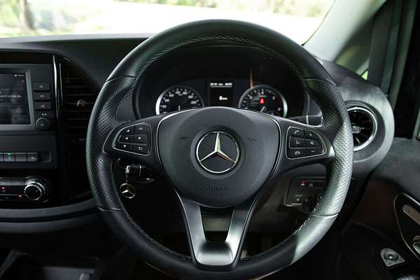 2021 Mercedes-Benz Valente 116CDI 447