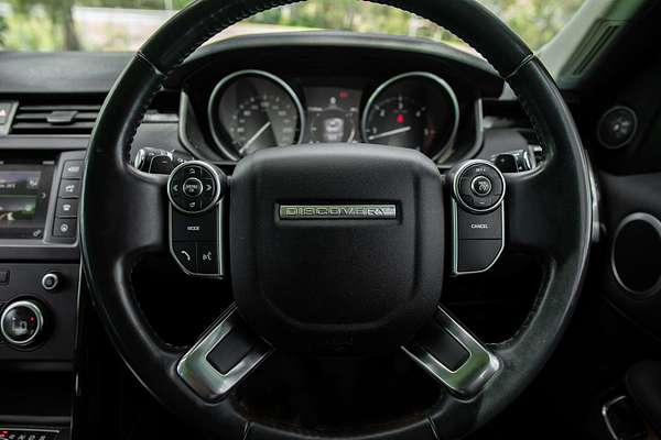 2017 Land Rover Discovery TD6 SE Series 5