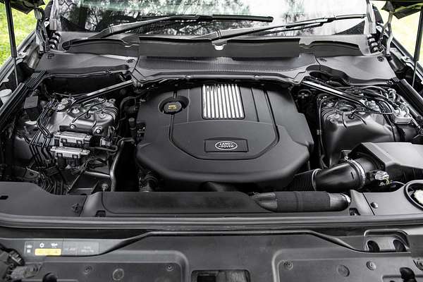 2017 Land Rover Discovery TD6 SE Series 5