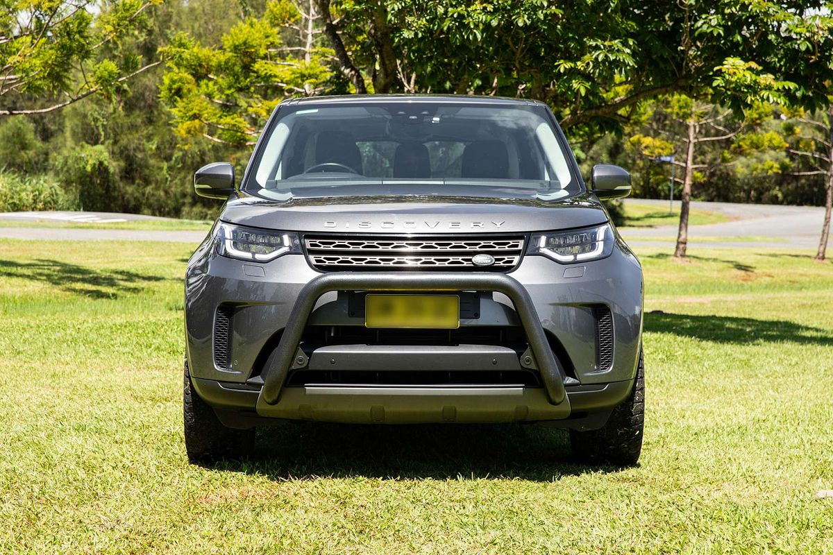 2017 Land Rover Discovery TD6 SE Series 5